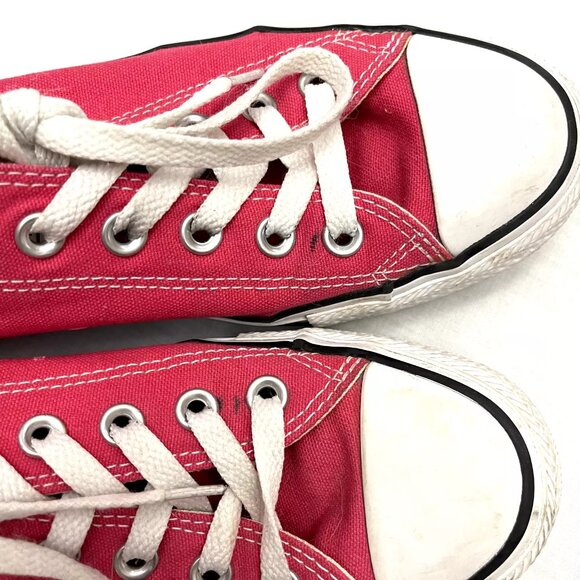 Womens Size 8 Pink Low Top Converse Sneakers‎ - Picture 7 of 9